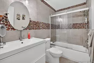 2260 Discovery Cir W, Deerfield Beach, FL 33442 - Photo 28