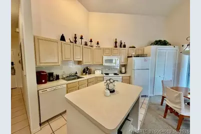 9840 Perfect Drive, Port Saint Lucie, FL 34986 - Photo 4