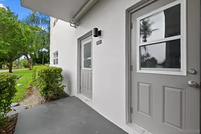 3401 NW 47th Avenue #401, Lauderdale Lakes, FL 33319 - Photo 18