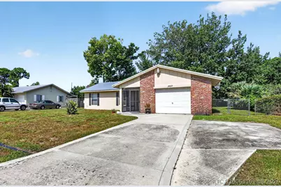 1650 SE Memorial Street, Port Saint Lucie, FL 34983 - Photo 2