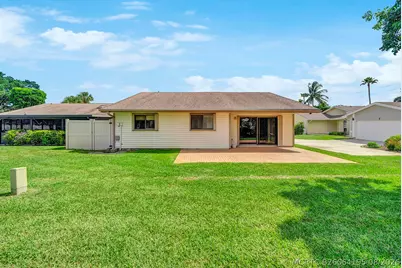 8 Eaton Place, Boynton Beach, FL 33426 - Photo 6