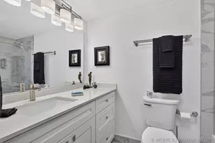 575 Oaks Ln, Pompano Beach, FL 33069 - Photo 22