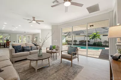 1018 Carolina Circle SW, Vero Beach, FL 32962 - Photo 20