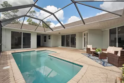1018 Carolina Circle SW, Vero Beach, FL 32962 - Photo 6