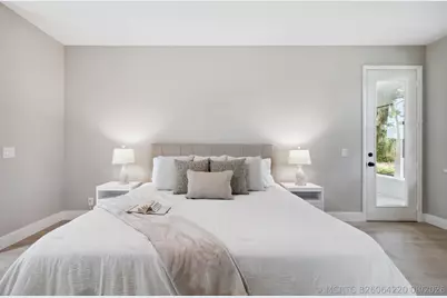 1018 Carolina Circle SW, Vero Beach, FL 32962 - Photo 24