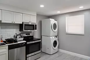2850 Forest Hills Blvd, Coral Springs, FL 33065 - Photo 10