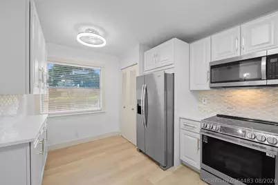 370 NW 76th Avenue #204, Margate, FL 33063 - Photo 6