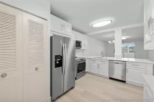 370 NW 76th Ave, Margate, FL 33063 - Photo 4