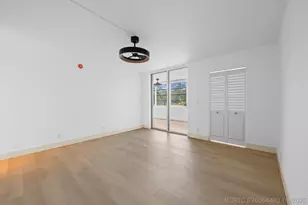 370 NW 76th Ave, Margate, FL 33063 - Photo 12