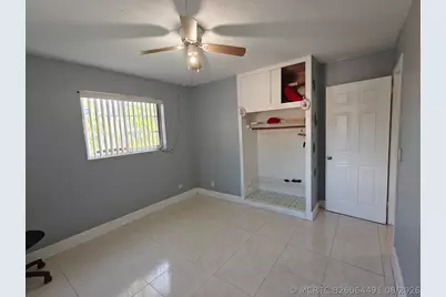 324 Mid Pines Road, Palm Springs, FL 33461 - Photo 18