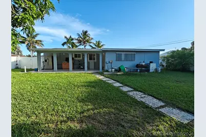 324 Mid Pines Road, Palm Springs, FL 33461 - Photo 1