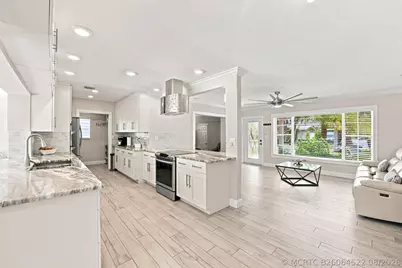 2511 NE 20th Avenue, Lighthouse Point, FL 33064 - Photo 16
