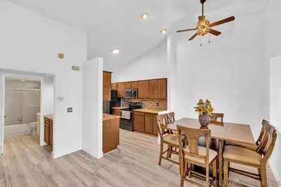 8099 Cassia Drive, Boynton Beach, FL 33472 - Photo 14