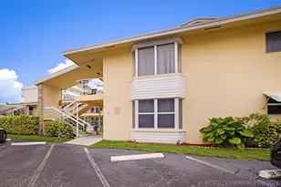 1110 N Riverside Dr, Pompano Beach, FL 33062 - Photo 16