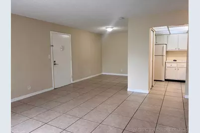 409 Executive Center Drive #211, West Palm Beach, FL 33401 - Photo 6