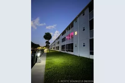 120 Lehane Terrace #305, North Palm Beach, FL 33408 - Photo 4