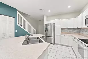 9695 Porta Leona Ln, Boynton Beach, FL 33472 - Photo 8