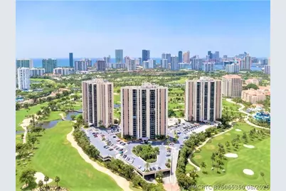 20335 W Country Club Drive #2408, Aventura, FL 33180 - Photo 2