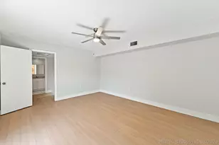 9139 SW 23rd St, Davie, FL 33324 - Photo 16