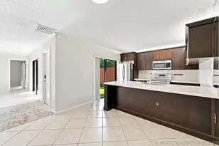 9139 SW 23rd St, Davie, FL 33324 - Photo 8
