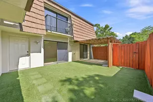 9139 SW 23rd St, Davie, FL 33324 - Photo 32