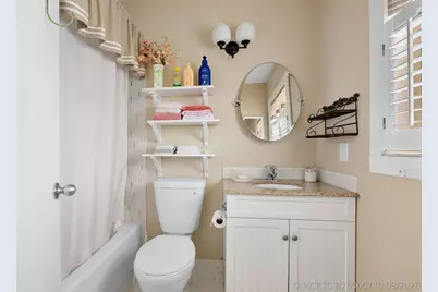 5661 SW 2nd Court #201, Margate, FL 33068 - Photo 10