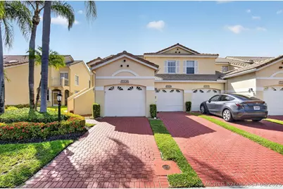 17323 Boca Club Boulevard #8, Boca Raton, FL 33487 - Photo 1