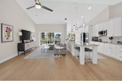 17323 Boca Club Boulevard #8, Boca Raton, FL 33487 - Photo 6