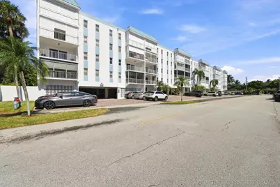 4629 Poinciana Street #304, Lauderdale by the Sea, FL 33308 - Photo 34