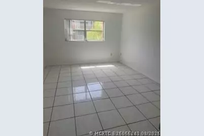 3600 NW 21st Street #203, Lauderdale Lakes, FL 33311 - Photo 8