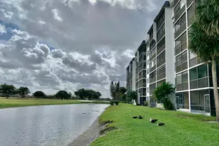 3100 W Rolling Hills Cir, Davie, FL 33328 - Photo 32
