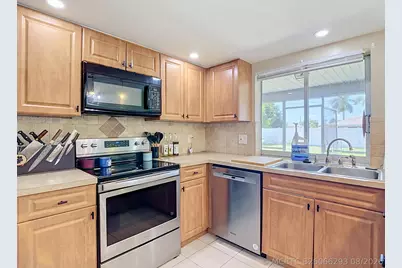 1832 SE Van Loon Terrace, Cape Coral, FL 33990 - Photo 10