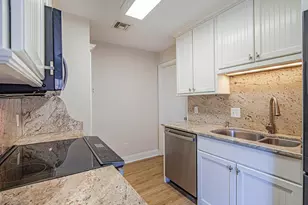 219 E Park Shores Cir, Indian River Shores, FL 32963 - Photo 16