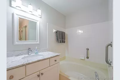 219 E Park Shores Circle #219B, Indian River Shores, FL 32963 - Photo 30
