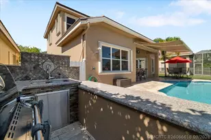 12390 NW 78th Manor, Parkland, FL 33076 - Photo 18
