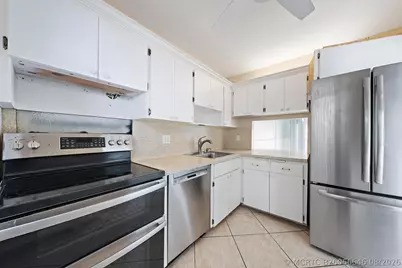 29 Yacht Club Drive #Unit 405, North Palm Beach, FL 33408 - Photo 2
