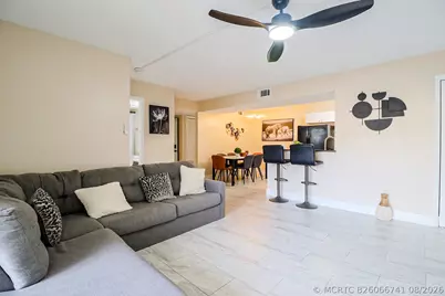 450 Palm Circle W #106, Pembroke Pines, FL 33025 - Photo 14