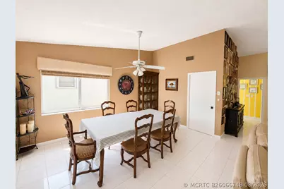 7758 Cloverfield Circle, Boca Raton, FL 33433 - Photo 10