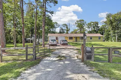 13045 Orange Grove Boulevard, Royal Palm Beach, FL 33411 - Photo 4