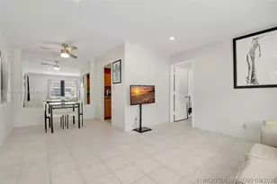 1213 SE 1st St, Fort Lauderdale, FL 33301 - Photo 8