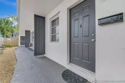 1213 SE 1st Street #1, Fort Lauderdale, FL 33301 - Photo 4