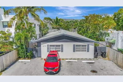 1213 SE 1st Street #1, Fort Lauderdale, FL 33301 - Photo 1