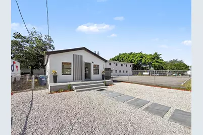 1880 NW 65th Street, Miami, FL 33147 - Photo 4