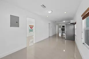 1880 NW 65th St, Miami, FL 33147 - Photo 18
