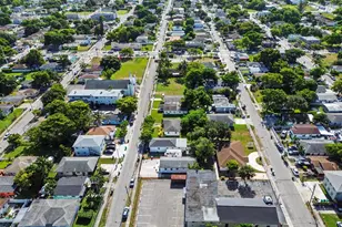1880 NW 65th St, Miami, FL 33147 - Photo 28