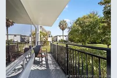 1050 SE 14th Place #15B, Fort Lauderdale, FL 33316 - Photo 4