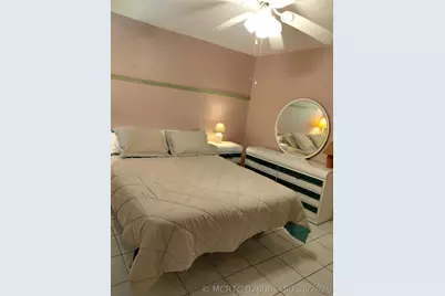 815 SW 10th Terrace #17V, Hallandale Beach, FL 33009 - Photo 12