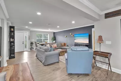 2488 NW South Manor Avenue, Stuart, FL 34994 - Photo 6