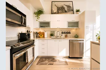 133 NE 2nd Avenue #208, Miami, FL 33132 - Photo 2