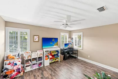 1686 SW Harbour Isles Circle, Port Saint Lucie, FL 34986 - Photo 22